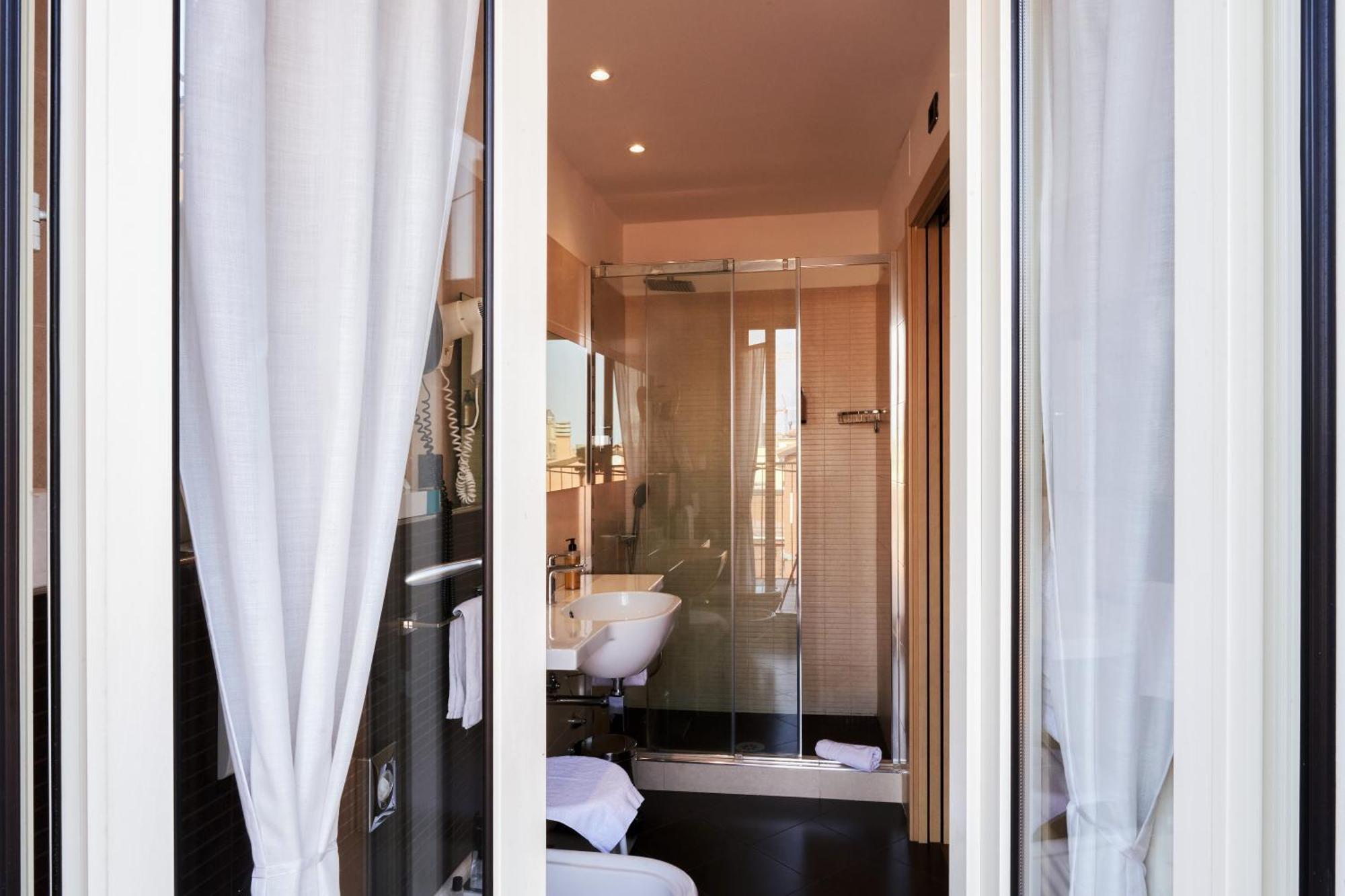 Hotel Touring 볼로냐 외부 사진